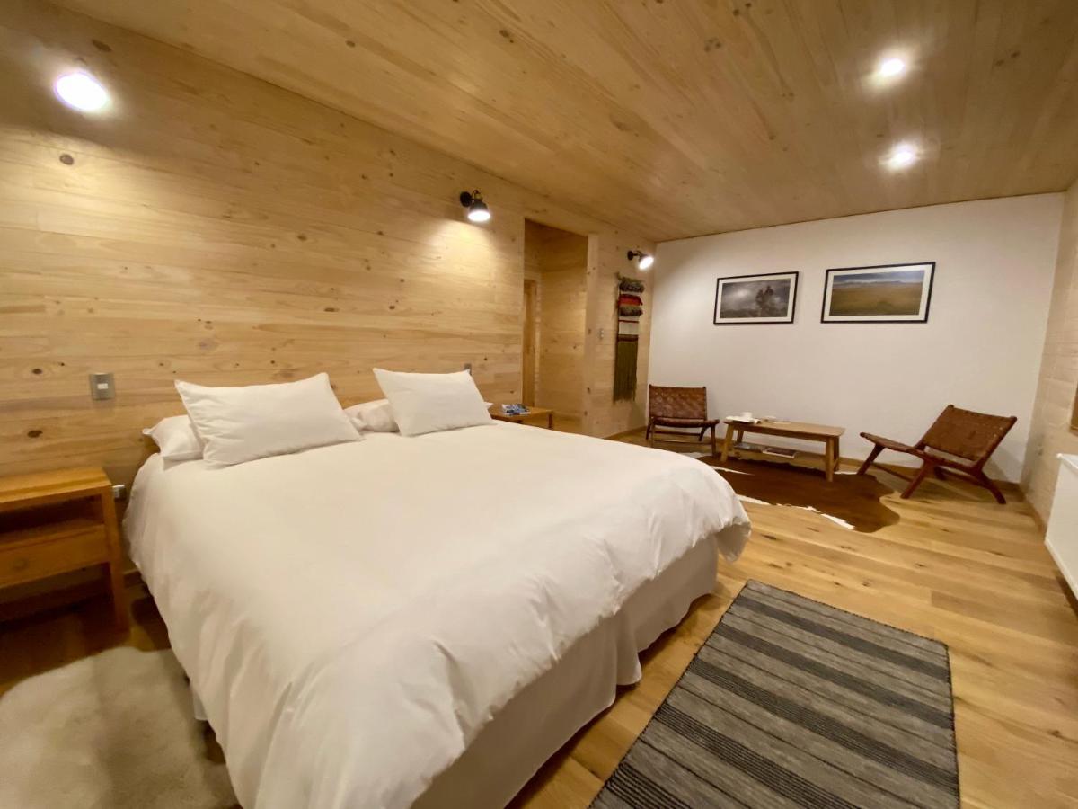 Line Hotel Patagonia Пуэрто-Наталес Экстерьер фото